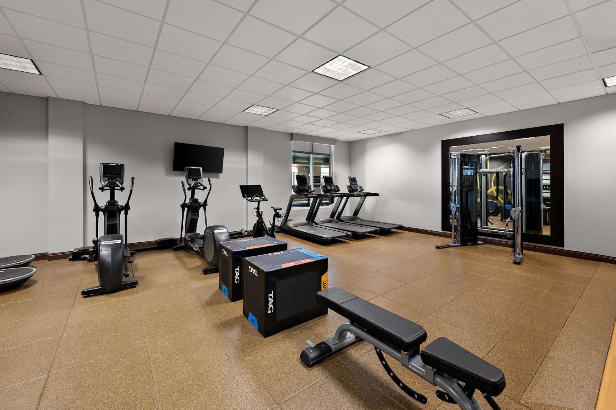 Hilton Garden Inn Omaha East/Каунсъл Блъфс Екстериор снимка