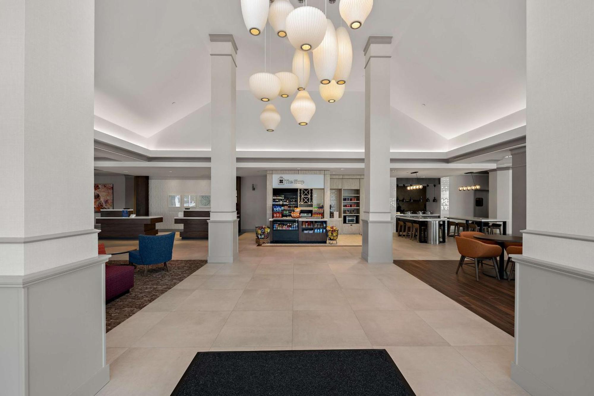 Hilton Garden Inn Omaha East/Каунсъл Блъфс Екстериор снимка